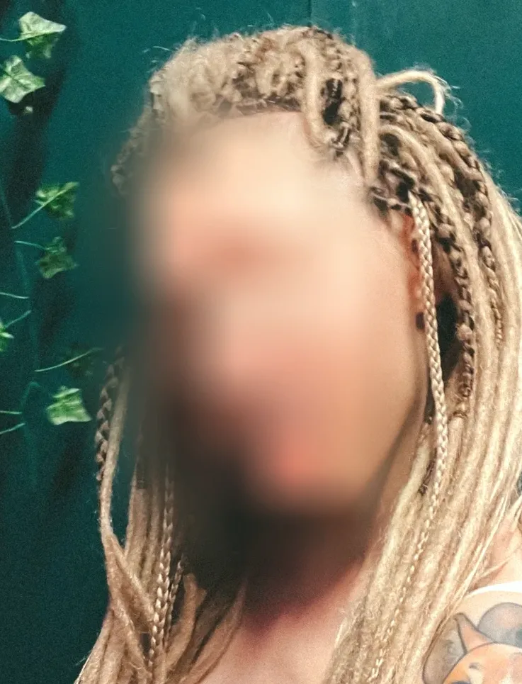 Amina, 26 años