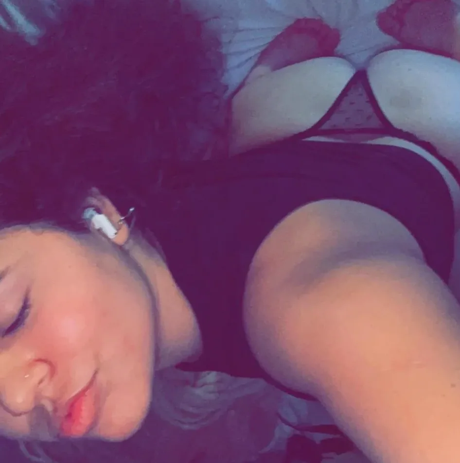 Garbiñe, 23 años
