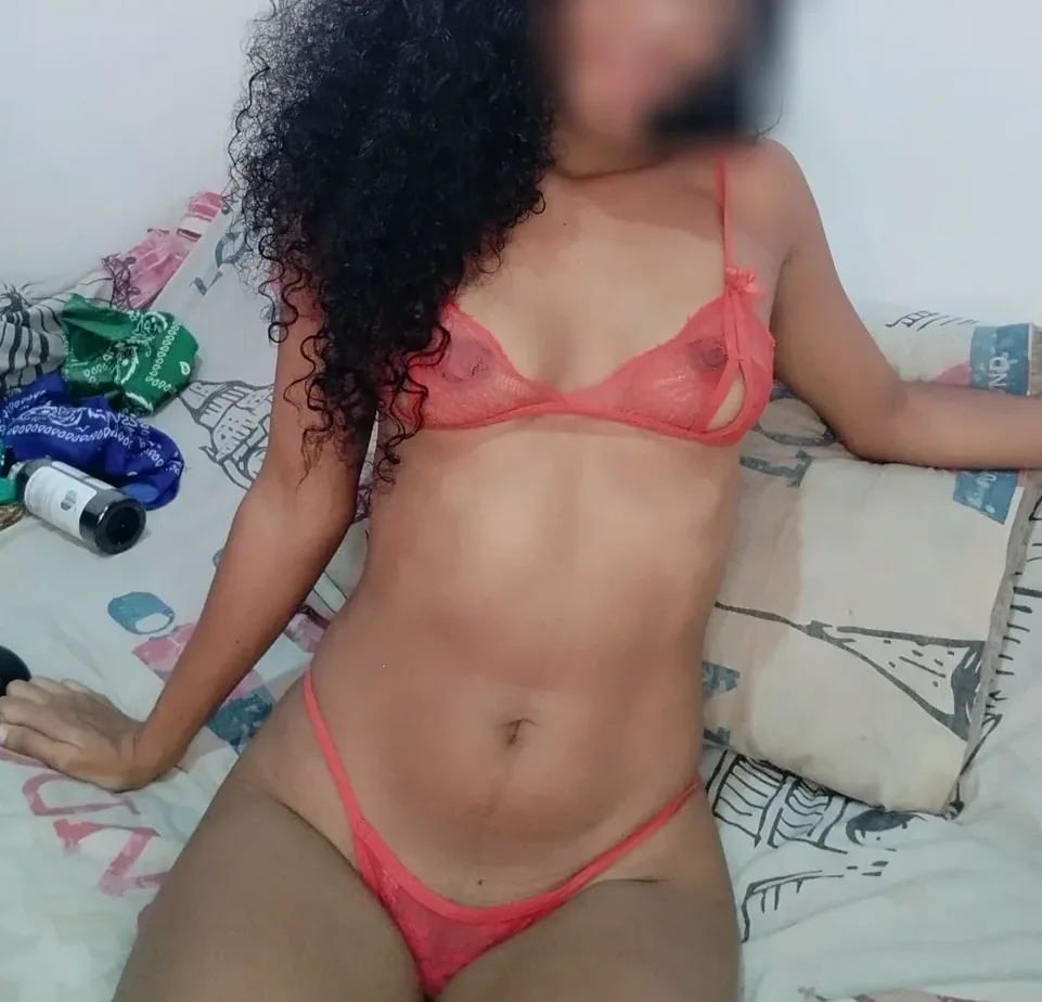 Julia, 18 años