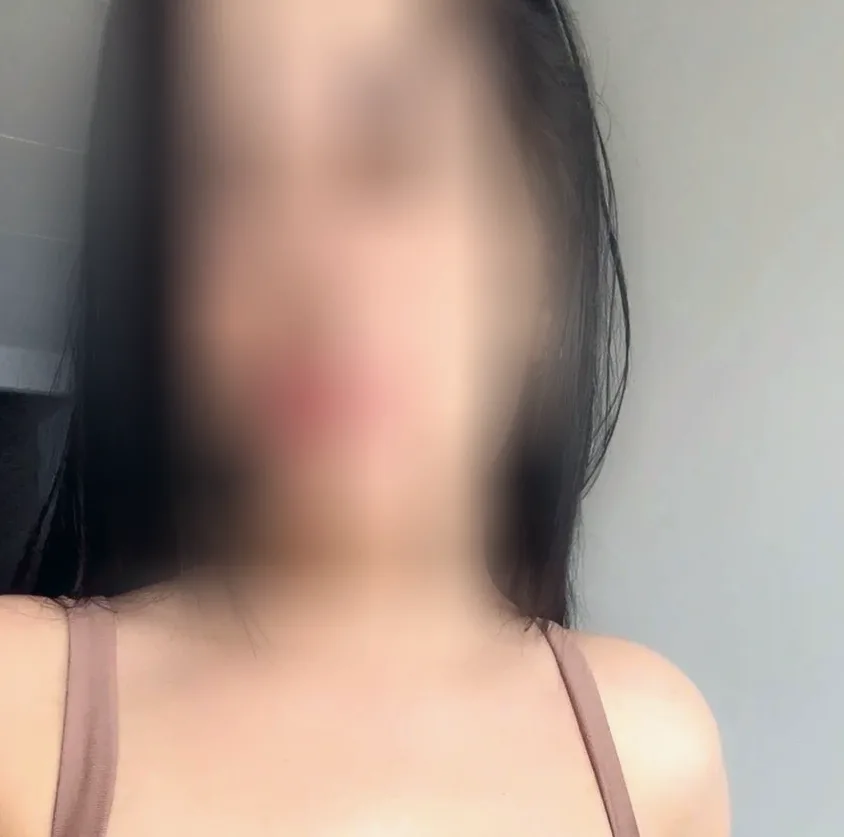 Roser, 33 años